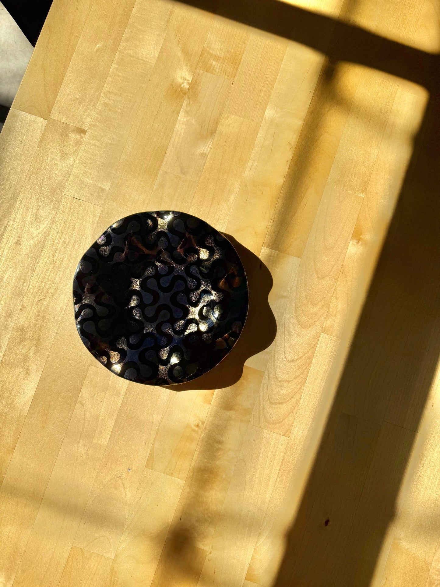 Fused 8.25” Scalloped Bowl in Sandblasted Black & Gold